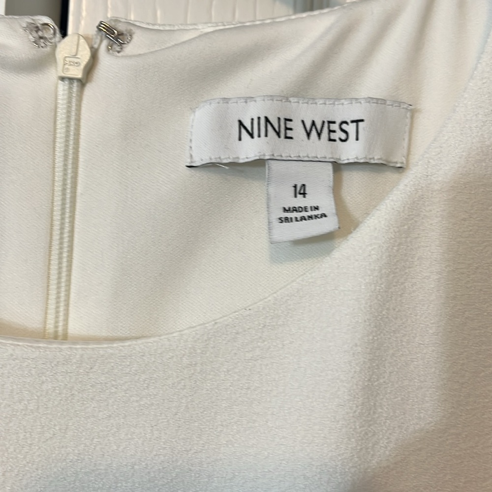 Nine West White Dress with Black Crochet Detail on Sleeves & Hem | Size 14 | NWT - Picture 5 of 16